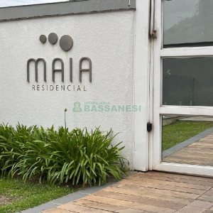 Apto Mobiliado com 52m², 1 dormitório, 1 vaga, no bairro Villagio Iguatemi em Caxias do Sul para Alugar