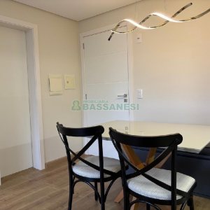 Apto Mobiliado com 52m², 1 dormitório, 1 vaga, no bairro Villagio Iguatemi em Caxias do Sul para Alugar