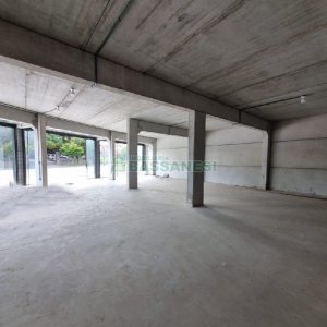 Loja com 360m², no bairro Cruzeiro em Caxias do Sul para Alugar