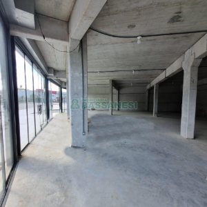 Loja com 360m², no bairro Cruzeiro em Caxias do Sul para Alugar