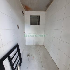 Loja com 360m², no bairro Cruzeiro em Caxias do Sul para Alugar