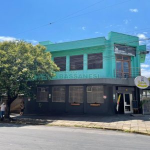 Predio com 300m², no bairro Centro em Caxias do Sul para Comprar