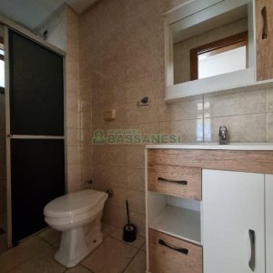 Apartamento com 80m², 2 dormitórios, 1 vaga, no bairro Pio X em Caxias do Sul para Alugar