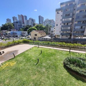 Apartamento com 80m², 2 dormitórios, 1 vaga, no bairro Pio X em Caxias do Sul para Alugar