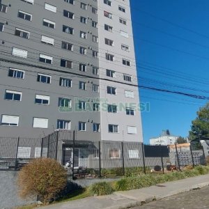 Apto Mobiliado com 56m², 2 dormitórios, 1 vaga, no bairro Sanvitto em Caxias do Sul para Alugar
