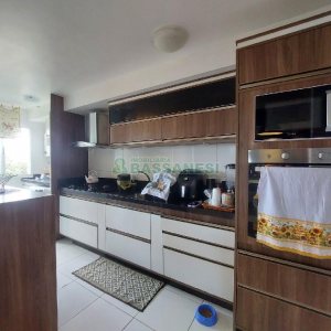 Apto Mobiliado com 56m², 2 dormitórios, 1 vaga, no bairro Sanvitto em Caxias do Sul para Alugar