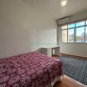 Apto Mobiliado com 110m², 3 dormitórios, no bairro São Pelegrino em Caxias do Sul para Alugar