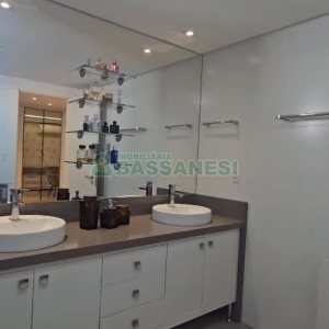 Apartamento com 216m², 3 dormitórios, 4 vagas, no bairro Villagio Iguatemi em Caxias do Sul para Comprar