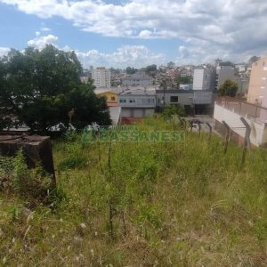 Terreno, no bairro Kayser em Caxias do Sul para Comprar