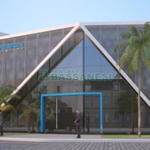 Pavilhão com 845m², no bairro Cinqüentenário em Caxias do Sul para Comprar