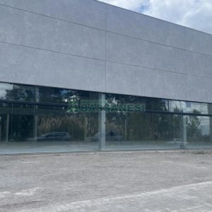 Pavilhão com 1120m², no bairro Jardim das Hortências em Caxias do Sul para Alugar