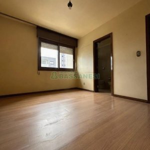 Apartamento com 124m², 3 dormitórios, 1 vaga, no bairro Centro em Caxias do Sul para Comprar