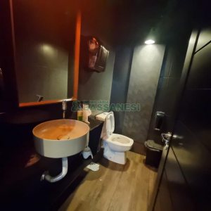 Loja com 230m², no bairro São Pelegrino em Caxias do Sul para Alugar