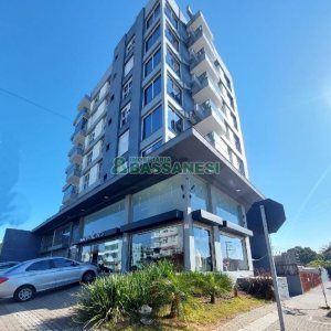 Apto Mobiliado com 48m², 1 dormitório, 1 vaga, no bairro Santa Catarina em Caxias do Sul para Alugar