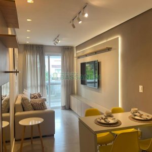 Apto Mobiliado com 48m², 1 dormitório, 1 vaga, no bairro Santa Catarina em Caxias do Sul para Alugar