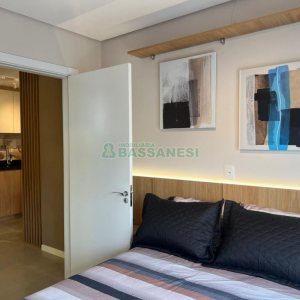 Apto Mobiliado com 48m², 1 dormitório, 1 vaga, no bairro Santa Catarina em Caxias do Sul para Alugar