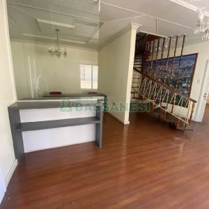 Casa com 330m², 3 dormitórios, 3 vagas, no bairro São Pelegrino em Caxias do Sul para Alugar ou Comprar