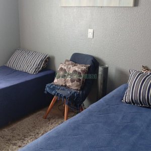 Apartamento com 55m², 2 dormitórios, 1 vaga, no bairro Vinhedos em Caxias do Sul para Comprar