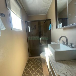 Sobrado com 100m², 3 dormitórios, 2 vagas, no bairro Cidade Nova em Caxias do Sul para Comprar