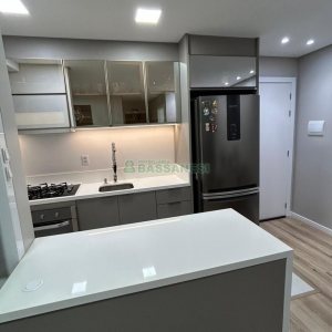 Apartamento com 54m², 2 dormitórios, 1 vaga, no bairro Desvio Rizzo em Caxias do Sul para Alugar