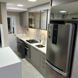 Apartamento com 54m², 2 dormitórios, 1 vaga, no bairro Desvio Rizzo em Caxias do Sul para Alugar