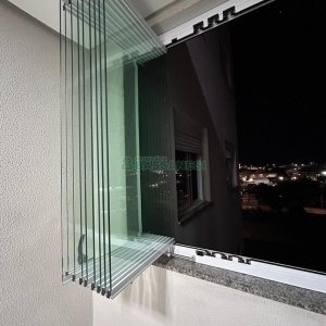 Apartamento com 54m², 2 dormitórios, 1 vaga, no bairro Desvio Rizzo em Caxias do Sul para Alugar