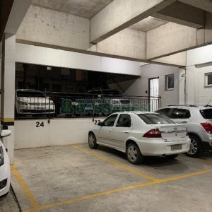 Apartamento com 54m², 2 dormitórios, 1 vaga, no bairro Desvio Rizzo em Caxias do Sul para Alugar