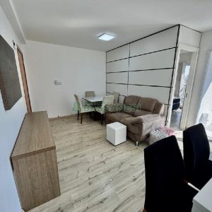 Apto Mobiliado com 45m², 1 dormitório, 1 vaga, no bairro Lourdes em Caxias do Sul para Alugar