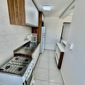 Apto Mobiliado com 45m², 1 dormitório, 1 vaga, no bairro Lourdes em Caxias do Sul para Alugar