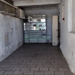 Casa com 368m², 6 dormitórios, no bairro São Leopoldo em Caxias do Sul para Comprar