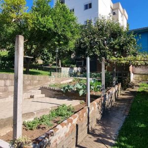 Casa com 368m², 6 dormitórios, no bairro São Leopoldo em Caxias do Sul para Comprar