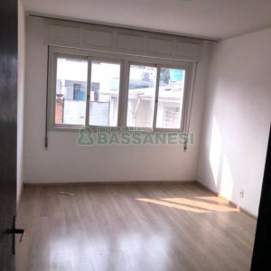 Apartamento com 170m², 3 dormitórios, 2 vagas, no bairro Centro em Caxias do Sul para Comprar