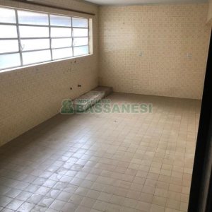 Apartamento com 170m², 3 dormitórios, 2 vagas, no bairro Centro em Caxias do Sul para Comprar