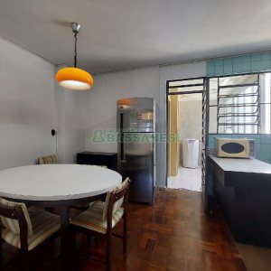 Apto Mobiliado com 120m², 3 dormitórios, 1 vaga, no bairro Cinqüentenário em Caxias do Sul para Alugar