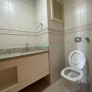 Apartamento com 183m², 3 dormitórios, 2 vagas, no bairro Madureira em Caxias do Sul para Comprar