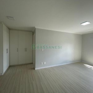 Apartamento com 183m², 3 dormitórios, 2 vagas, no bairro Madureira em Caxias do Sul para Comprar