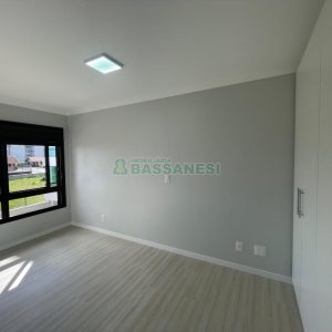 Apartamento com 183m², 3 dormitórios, 2 vagas, no bairro Madureira em Caxias do Sul para Comprar