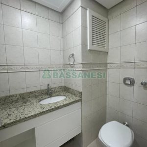 Apartamento com 183m², 3 dormitórios, 2 vagas, no bairro Madureira em Caxias do Sul para Comprar