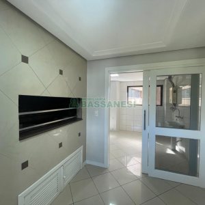 Apartamento com 183m², 3 dormitórios, 2 vagas, no bairro Madureira em Caxias do Sul para Comprar