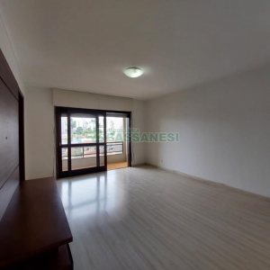 Apartamento com 70m², 3 dormitórios, 1 vaga, no bairro Pio X em Caxias do Sul para Alugar