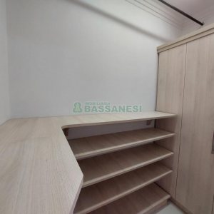 Apartamento com 210m², 3 dormitórios, 2 vagas, no bairro Pio X em Caxias do Sul para Alugar