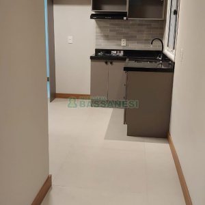 Apartamento com 70m², 3 dormitórios, 2 vagas, no bairro Santa Catarina em Caxias do Sul para Alugar