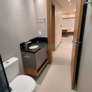 Apartamento com 70m², 3 dormitórios, 2 vagas, no bairro Santa Catarina em Caxias do Sul para Alugar