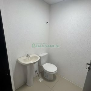 Loja com 120m², no bairro Centro em Caxias do Sul para Alugar