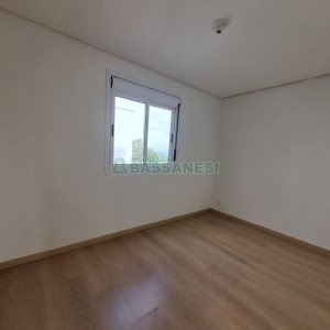 Apartamento com 65m², 2 dormitórios, 2 vagas, no bairro Cidade Nova em Caxias do Sul para Alugar
