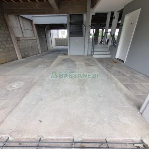 Apartamento com 65m², 2 dormitórios, 2 vagas, no bairro Cidade Nova em Caxias do Sul para Alugar