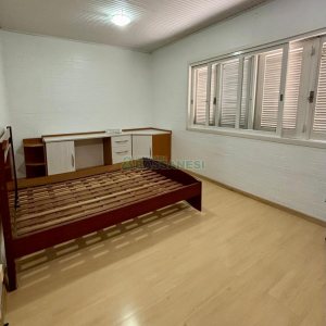 Sobrado com 127m², 3 dormitórios, 1 vaga, no bairro Santa Catarina em Caxias do Sul para Comprar