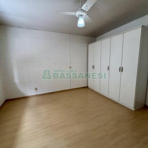 Sobrado com 127m², 3 dormitórios, 1 vaga, no bairro Santa Catarina em Caxias do Sul para Comprar