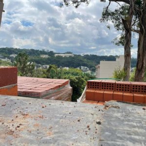 Casa com 249m², 3 dormitórios, 4 vagas, no bairro Colina Sorriso em Caxias do Sul para Comprar