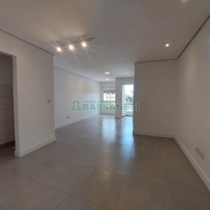 Apartamento com 42m², 1 dormitório, 1 vaga, no bairro Lourdes em Caxias do Sul para Alugar